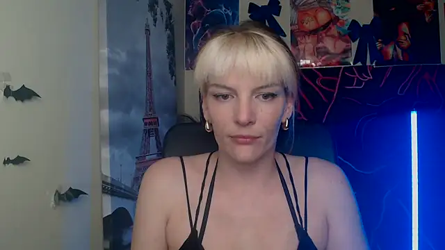 VanessaRey_ Chat XXX in diretta