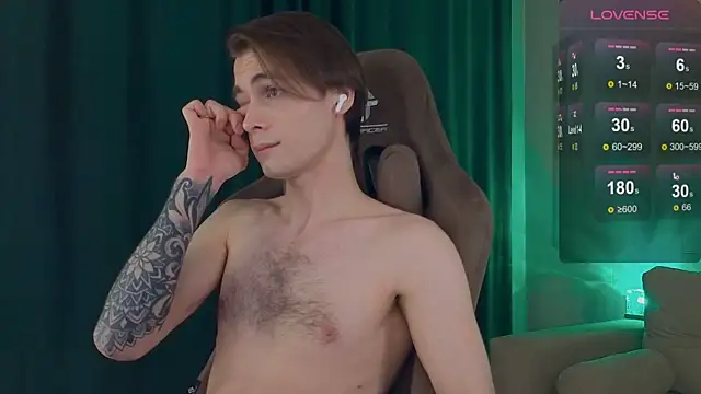 DebugMee webkamerás műsora