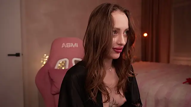Mila_Luxury Chat XXX in diretta