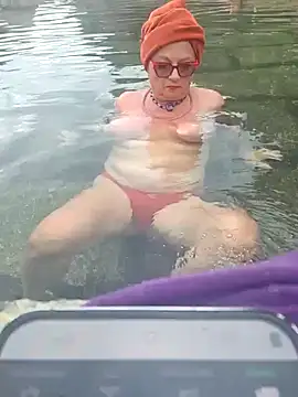 Hot-Muci Live XXX-Chat