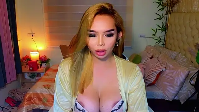 ClairBirkin Pertunjukan Webcam