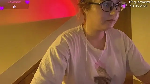 Chat XXX en directo de JacyWinslat