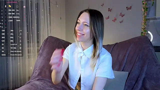 NyxaThorn Show in webcam