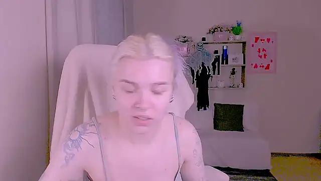 Hot_Blonda's Live XXX Chat