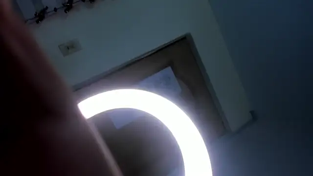 Fernanda__ 现场XXX聊天