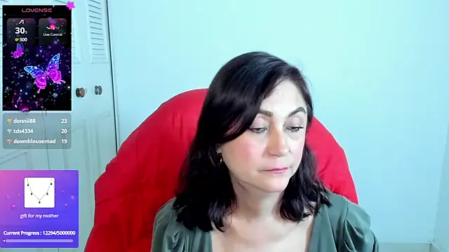 Chat +18 de danielahot66 ao vivo