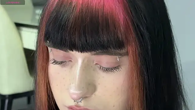 Vailyreb_'s Live XXX Chat