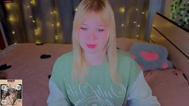 unburnedgirl Adlı Modelin Canlı XXX Sohbeti