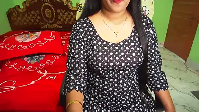 BengaliQueenStar's Live XXX Chat
