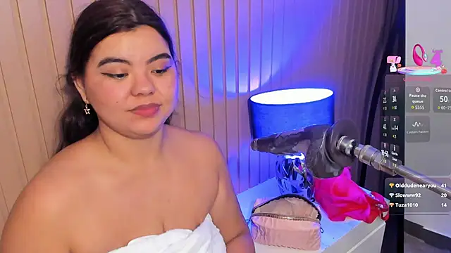 XXX chat uživo modela klhoe_boobs