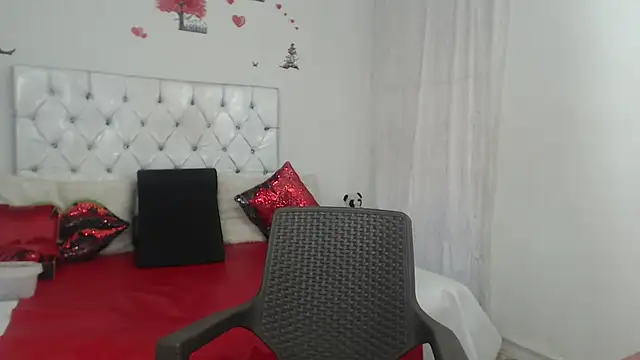 Sweetbigcatt – Live XXX-chat