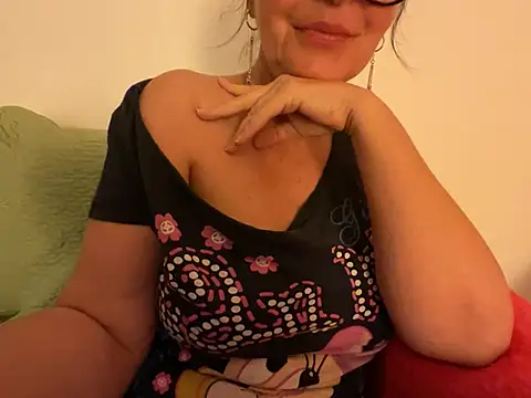 HoneyMakerr élő XXX-chatje