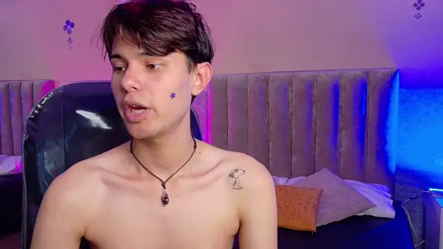 Derek_Sinn Live XXX-chat