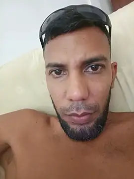 Chat +18 de UnreadyChutzpa ao vivo