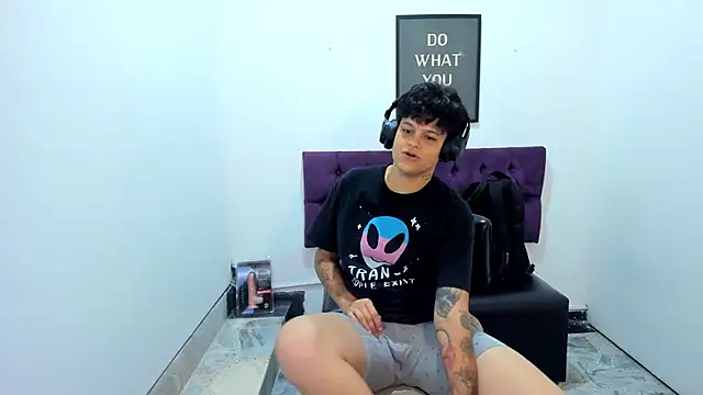 Živý XXX chat Iansayd333