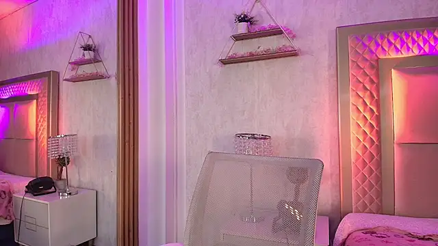 Madii_ Live XXX-chat