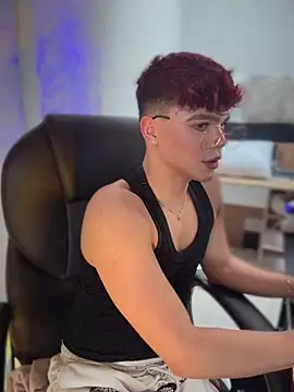 PRINCE_STEV – Naživo XXX chat