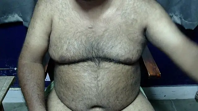 Pokazy przed kamerką – hairysubcub_70