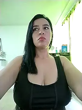 Chat XXX en directo de hailey85