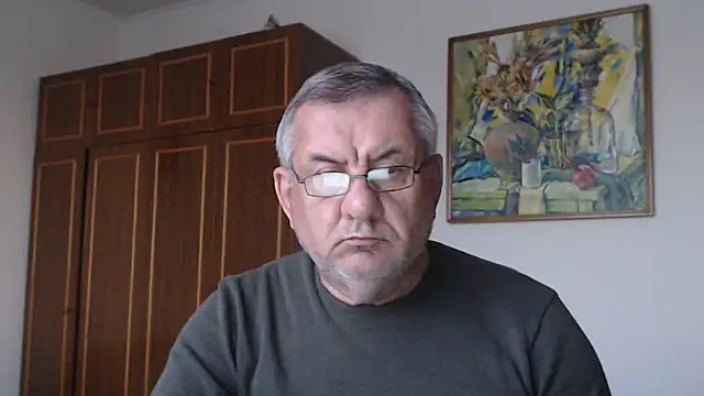 Show modela machomale3 na web-kameri