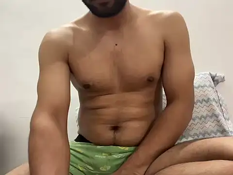 Pranav0-0's Webcam Show