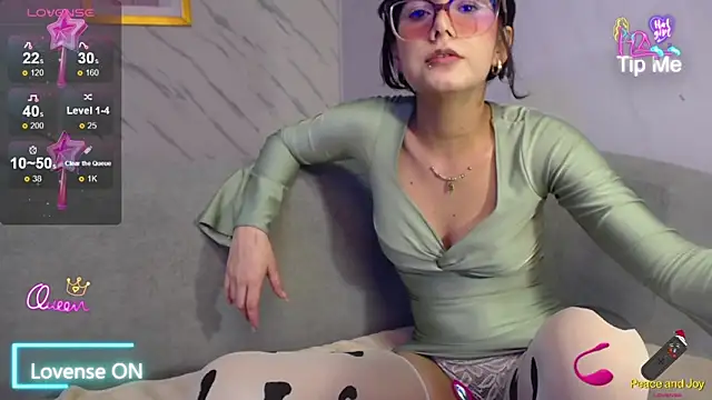 Victorycat_v Adlı Modelin Canlı XXX Sohbeti