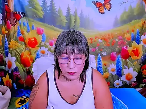indianroxy 现场XXX聊天