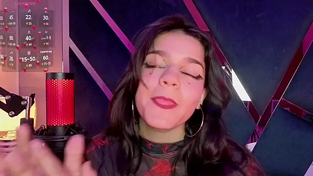 ValerieKay_ Live XXX-chat