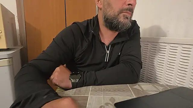 Živý XXX chat TARKAN1