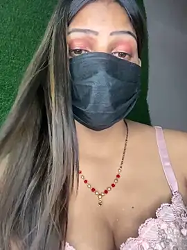 Chat XXX en directo de HOTTY-TINA
