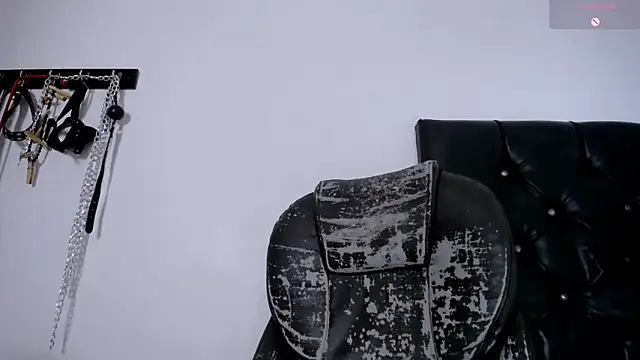alejandraluxt 即時 XXX 聊天