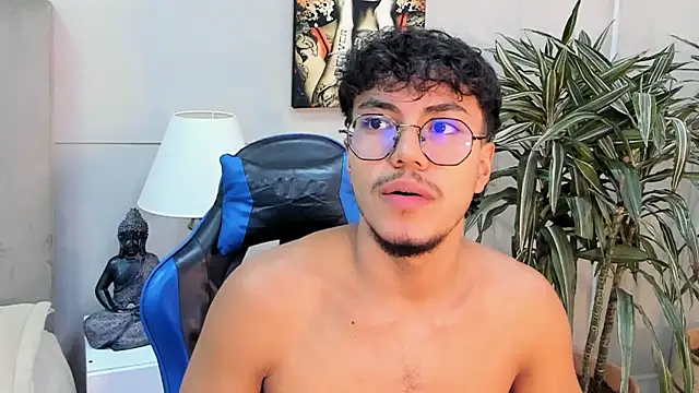 Chat XXX en directo de kai_storn