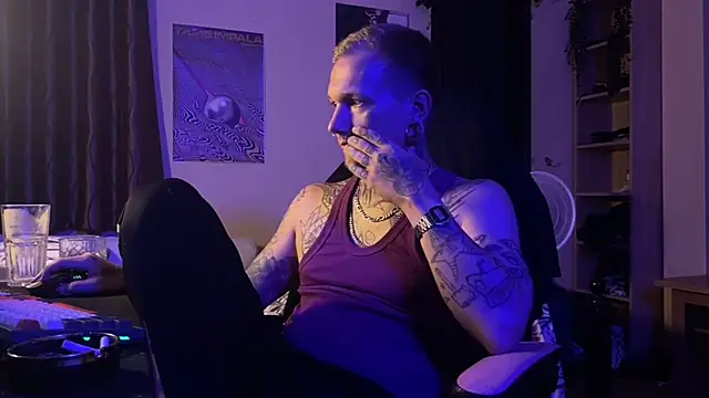 Chatroom XXX en direct de paulvelvet