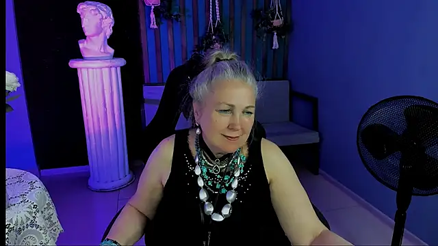 Chat XXX en directo de LilaMaharani