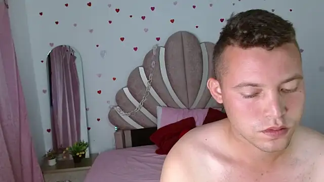 Živý XXX chat sven_fox723
