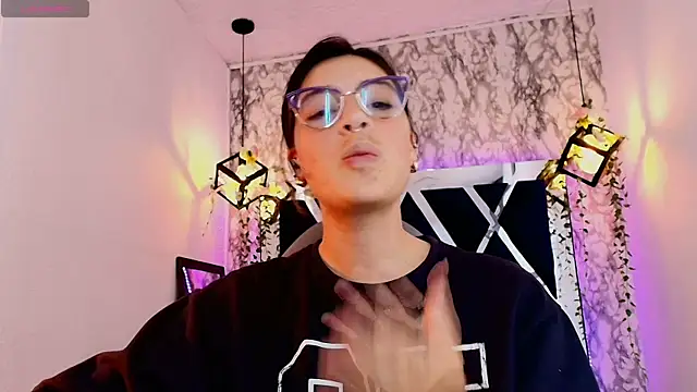 Chat XXX en directo de moon_winy