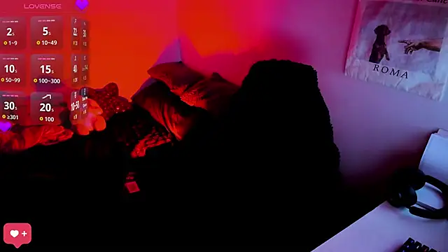 bonnie_moon_ élő XXX-chatje