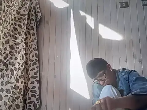 badboy366 现场XXX聊天