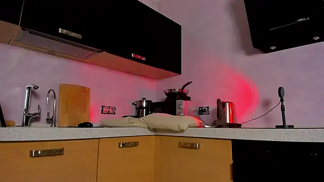 AnnLevine's Webcam Show