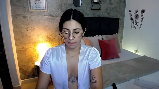 XXX chat uživo modela isa_cruzx