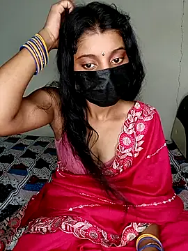 Erotic-Girl: διαδικτυακό σόου στην κάμερα