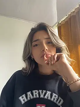 Chat XXX en directo de IsadoraGalle_