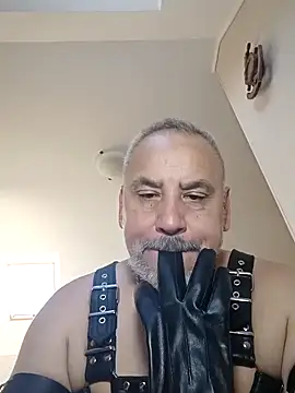 Онлайн чат XXX Andrex_Leather
