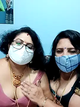 Kannadasexywifes' Webcam Show
