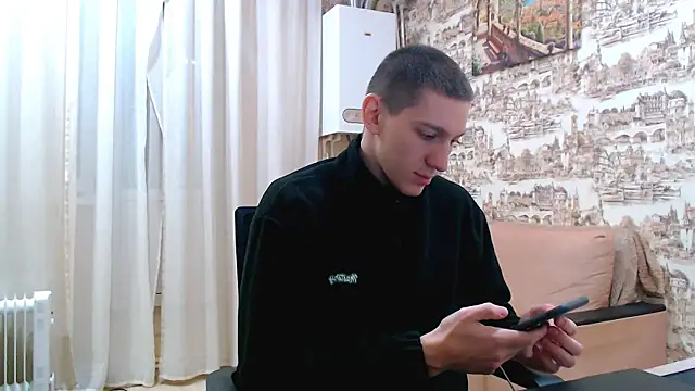 Show modela markbodrov na web-kameri