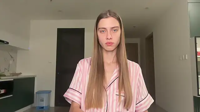 ScarlettBlank webkamerás műsora