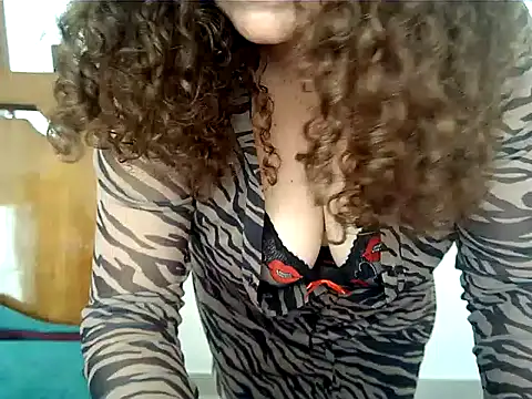 linka06n Live XXX chat