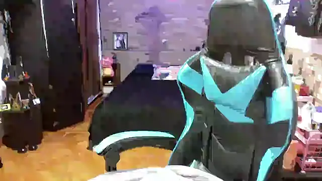 AngelaQueen_ live XXX chat