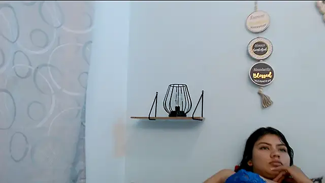 hotlatinaluna23 라이브 XXX 채팅