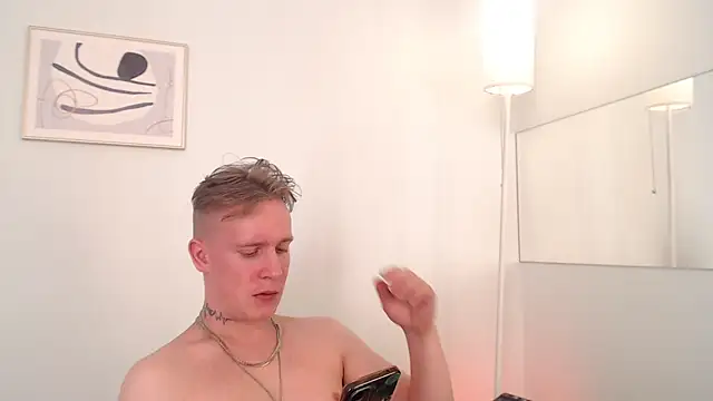 AlexxSweet Adlı Modelin Canlı XXX Sohbeti